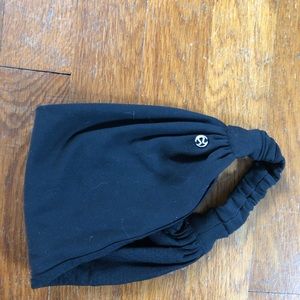 Black Lululemon Headband
